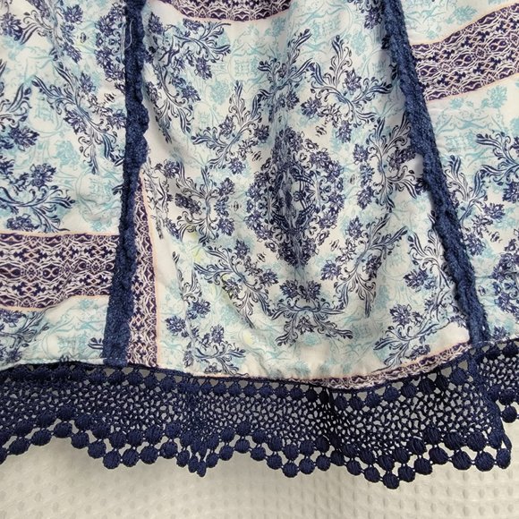 Jessica Simpson Top Crocheted Edging Mixed Print Blue White 3T - Picture 9 of 11